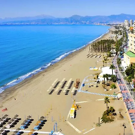 Апартаменти Relax By Bajondillo *